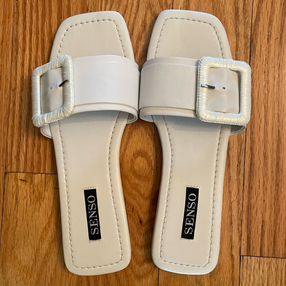 *Brand new* Senso Hart I Sandals Color- Ice